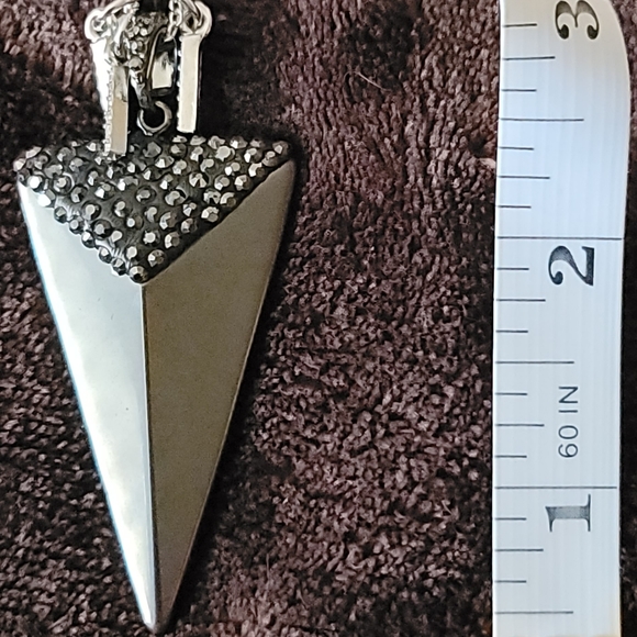 Power Points to Me Medallion - Picture 5 of 7